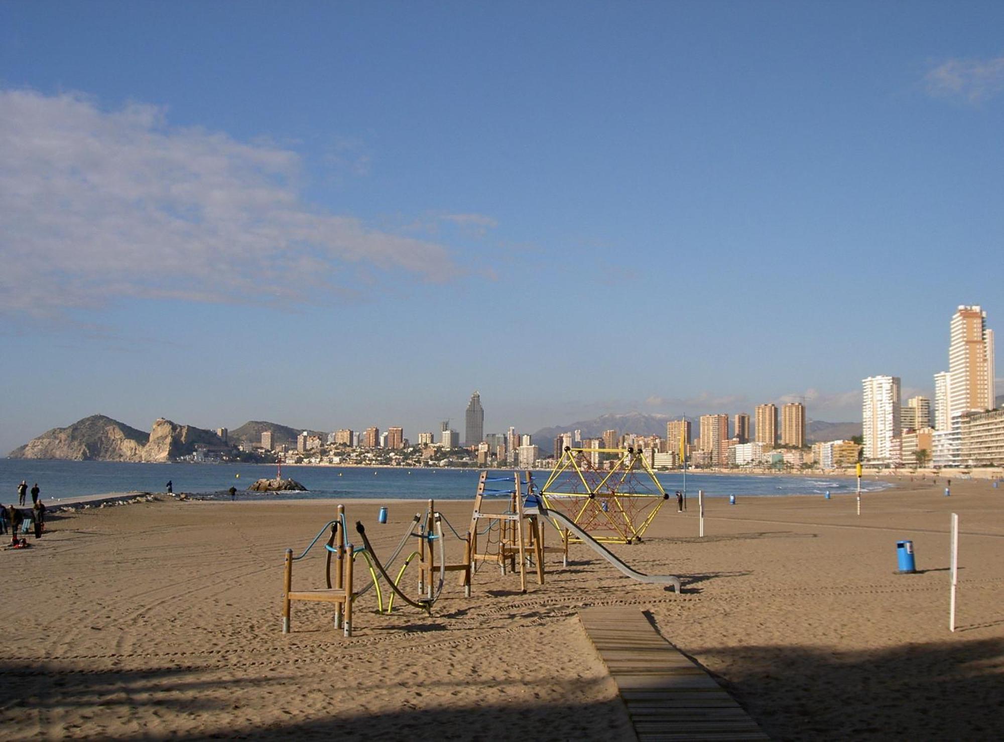 Aparthotel Milord'S Suites Benidorm Ngoại thất bức ảnh