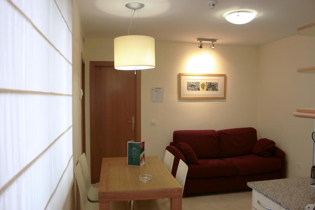 Aparthotel Milord'S Suites Benidorm Ngoại thất bức ảnh